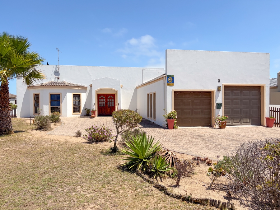 3 Bedroom Property for Sale in Country Club Western Cape